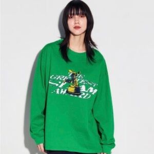Uniqlo Skater Collection Green Graphic Long Sleeve Tee. Size XS